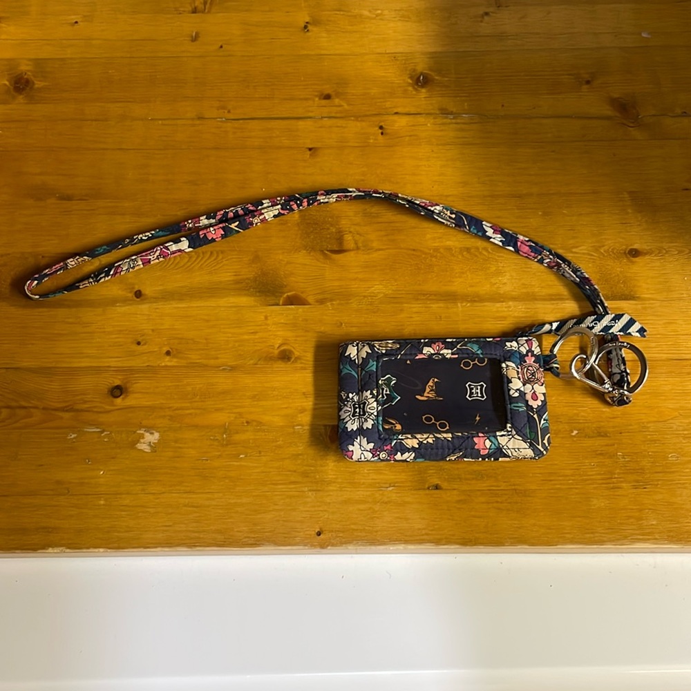 Vera Bradley card holder with lanyard